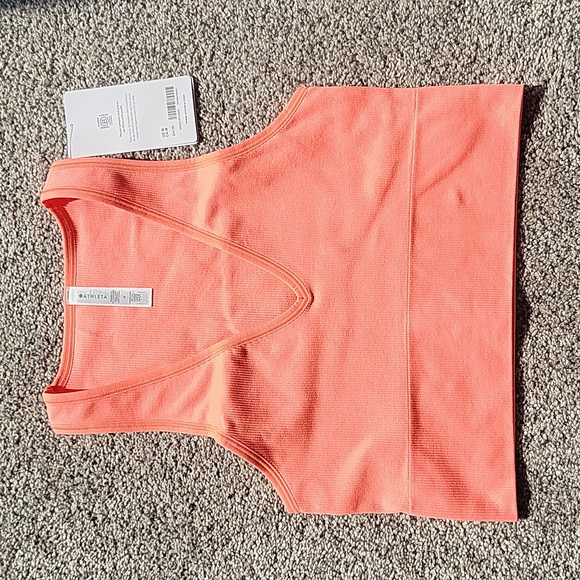 Athleta Tops - Athleta Aurora Seamless Crop Rib Tank